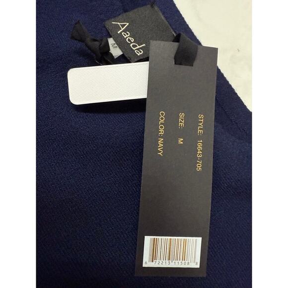 Aaeda NWT 'Sea La Vie' Embroidered Sleeveless Sweater Vest Navy M - Picture 5 of 6